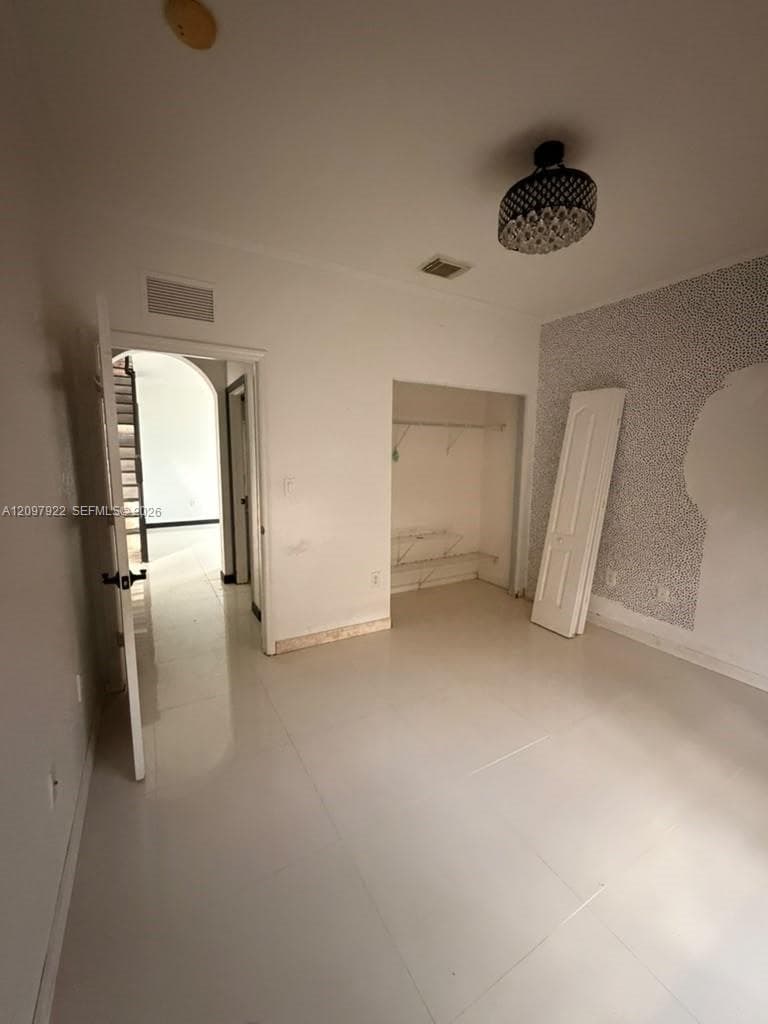 14318 SW 275th Ln photo 13