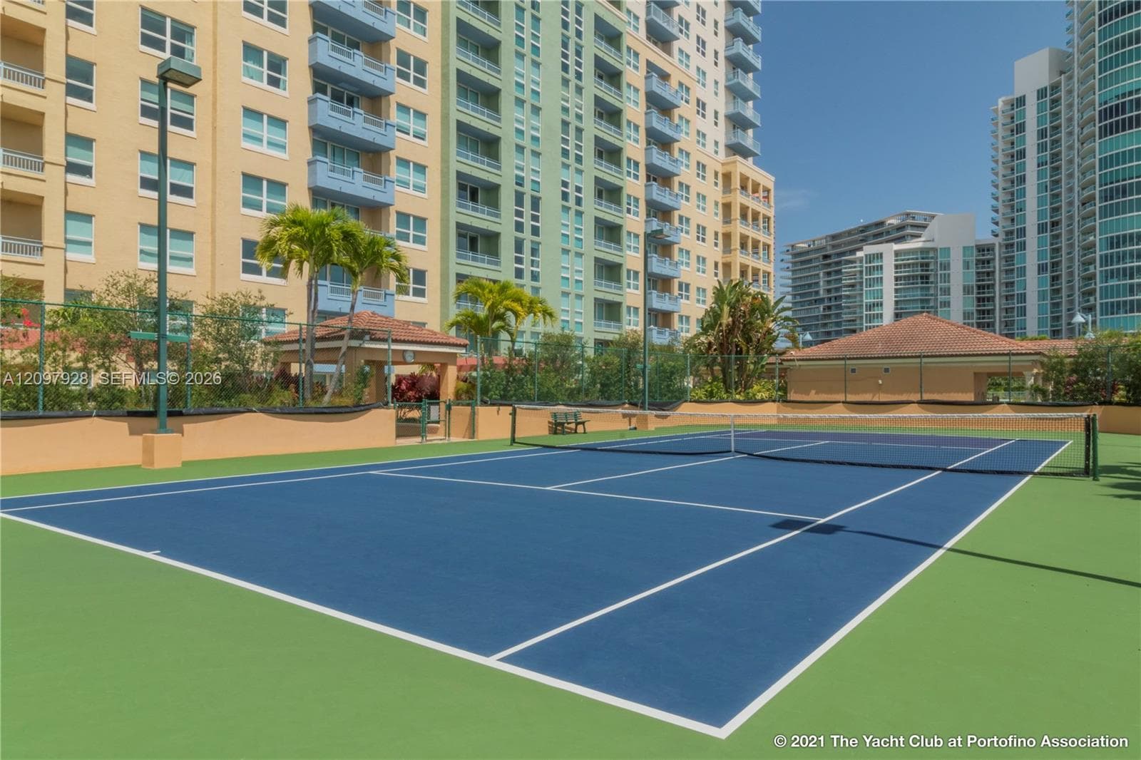 Yacht Club at Portofino · #PH3309 in Miami Beach - Photo 18