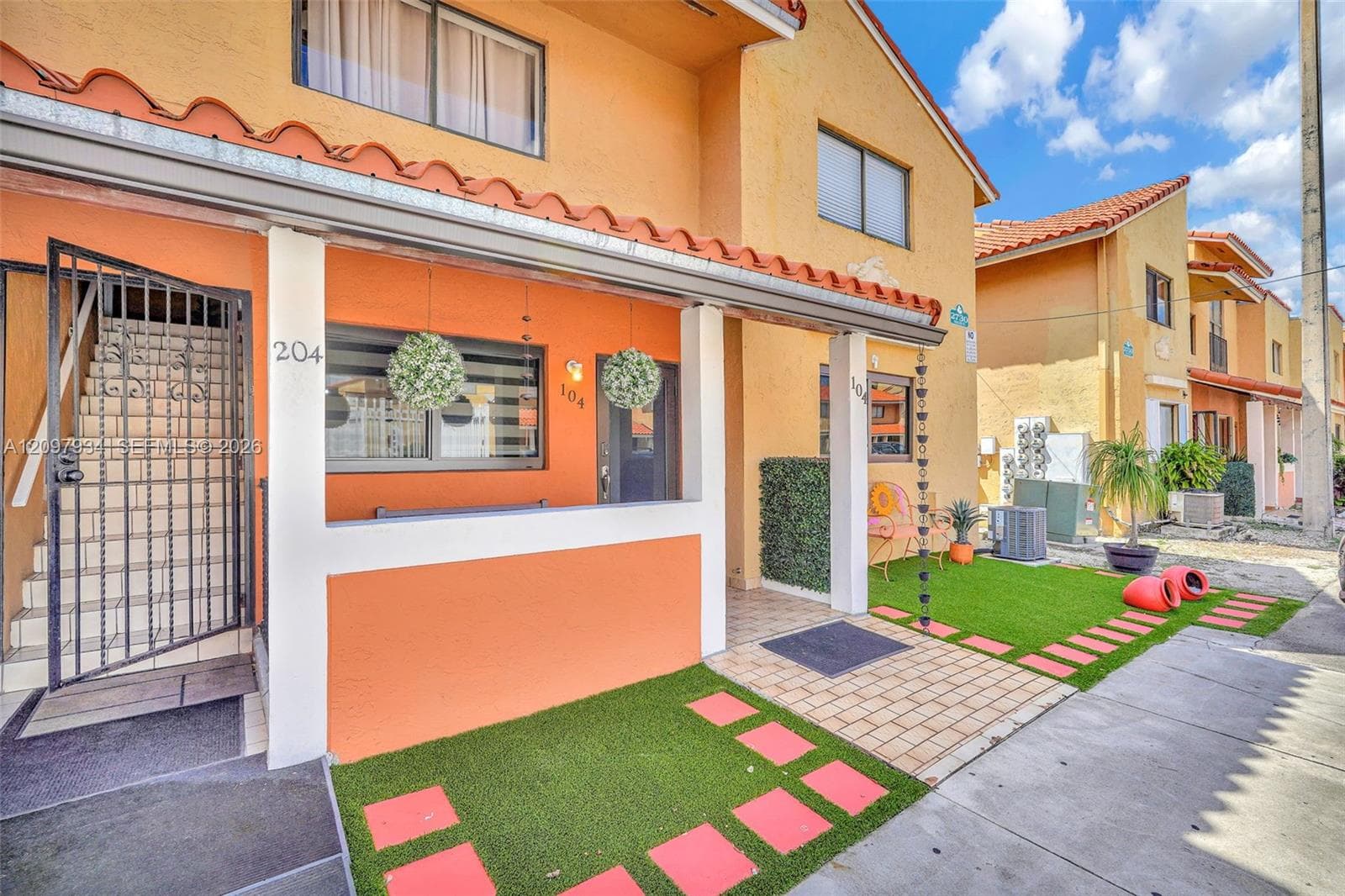RESIDENCIAL EL PRADO COND · #104 in Hialeah - Photo 2