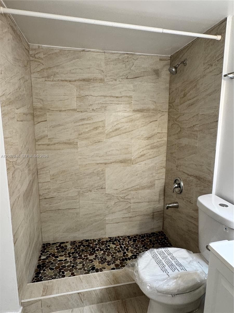 VILLA BELLINI CONDO · #105 in Hialeah - Photo 7