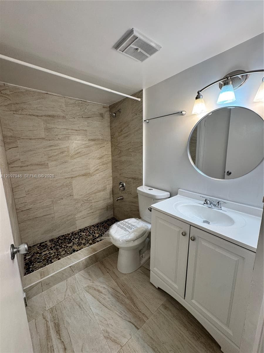 VILLA BELLINI CONDO · #105 in Hialeah - Photo 5