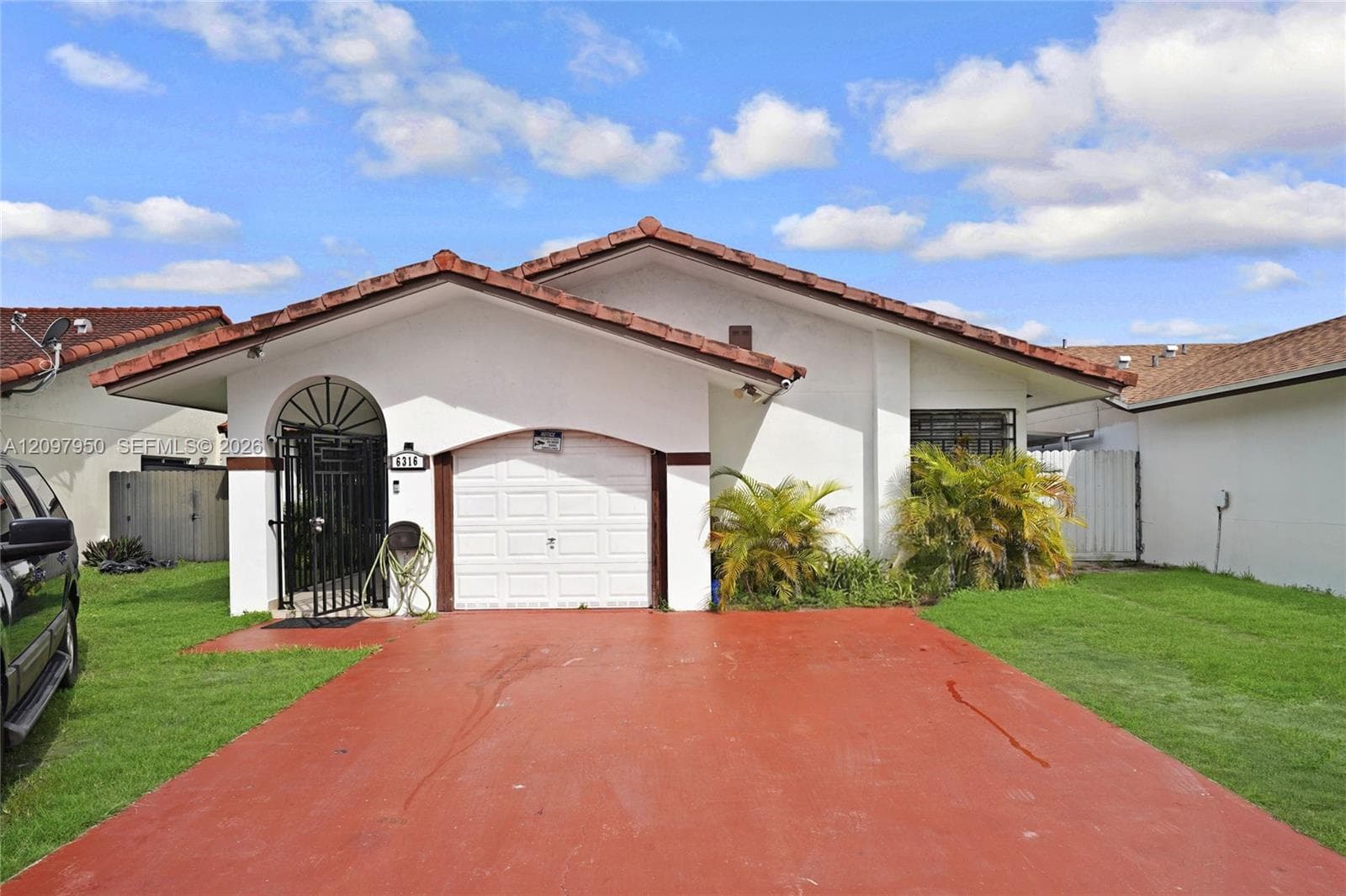 6316 SW 151st Pl photo 1