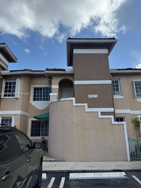 LAGO LINDO TOWNVILLAS CON · #704 in Miami - Photo 1