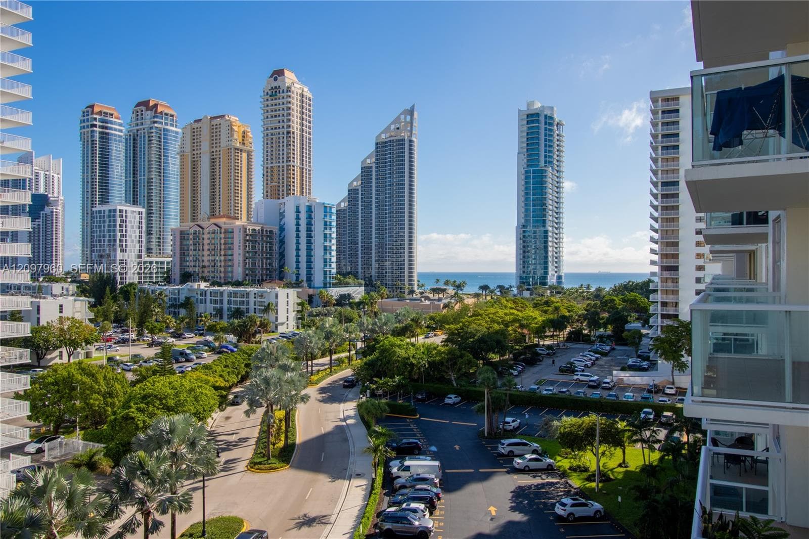 WINSTON TOWER · #911 in Sunny Isles Beach - Photo 32