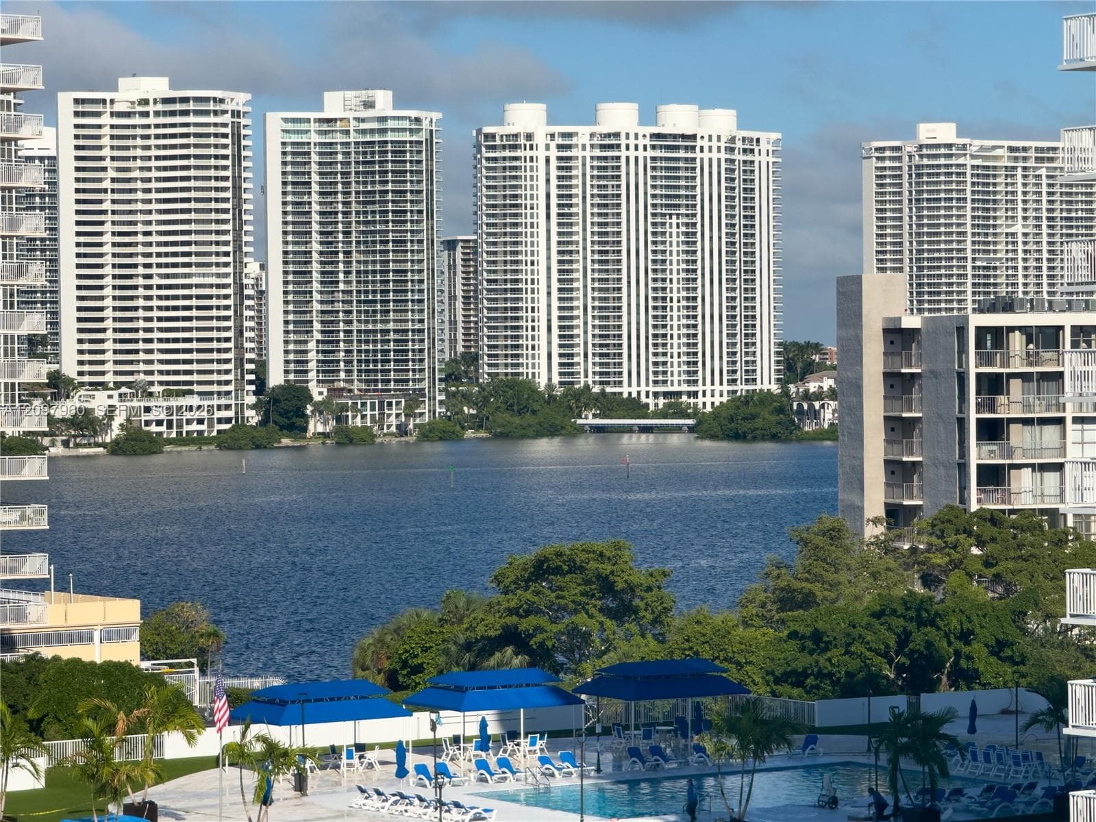 WINSTON TOWER · #911 in Sunny Isles Beach - Photo 1