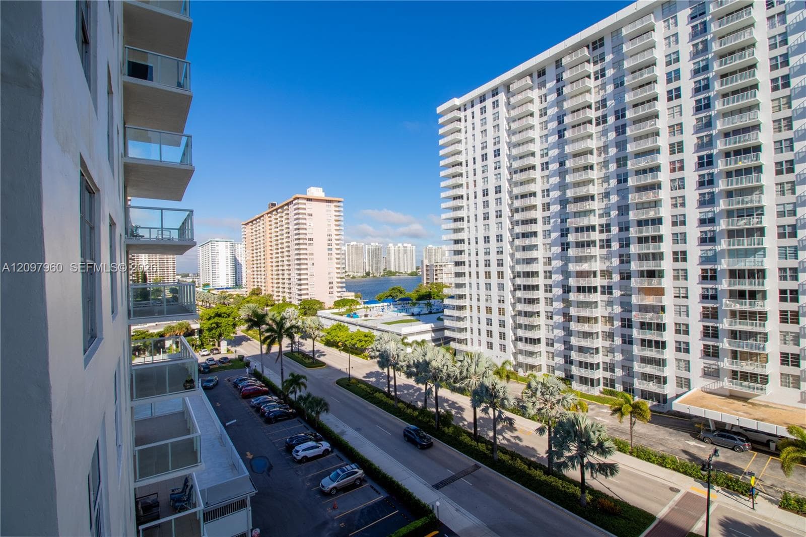 WINSTON TOWER · #911 in Sunny Isles Beach - Photo 31