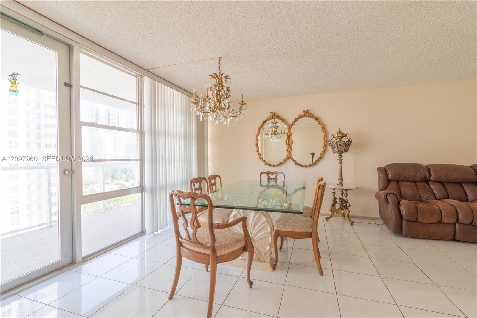 WINSTON TOWER · #911 in Sunny Isles Beach - Photo 4