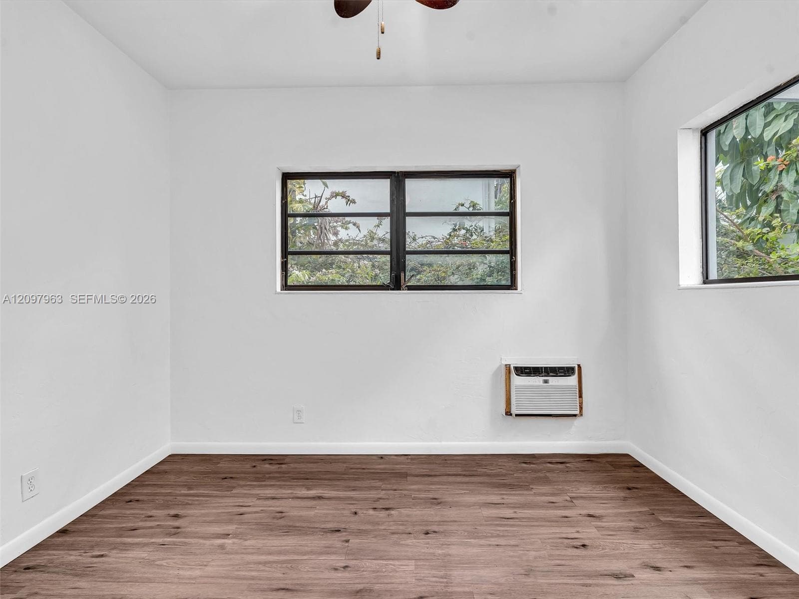 MINI-MANSIONS CONDO · #2 in Miami Beach - Photo 30