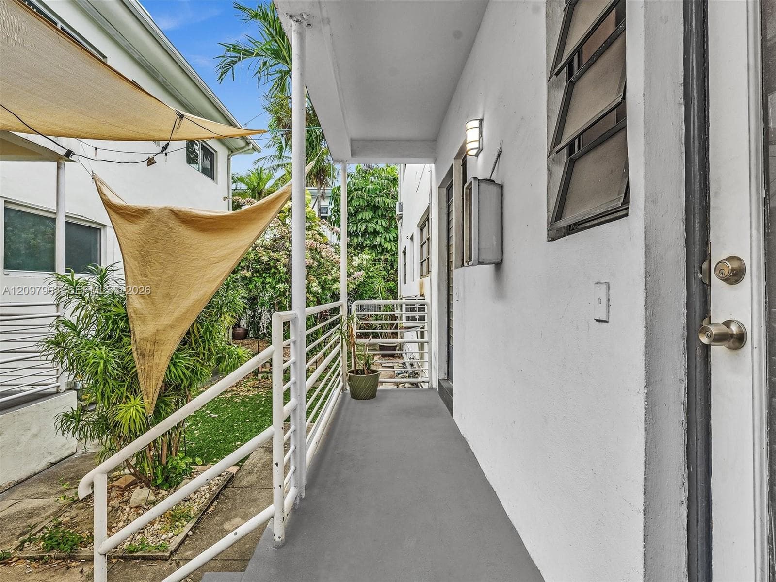 MINI-MANSIONS CONDO · #2 in Miami Beach - Photo 33