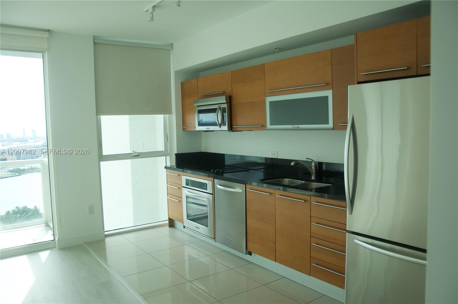 Vizcayne South · #3007 in Miami - Photo 9