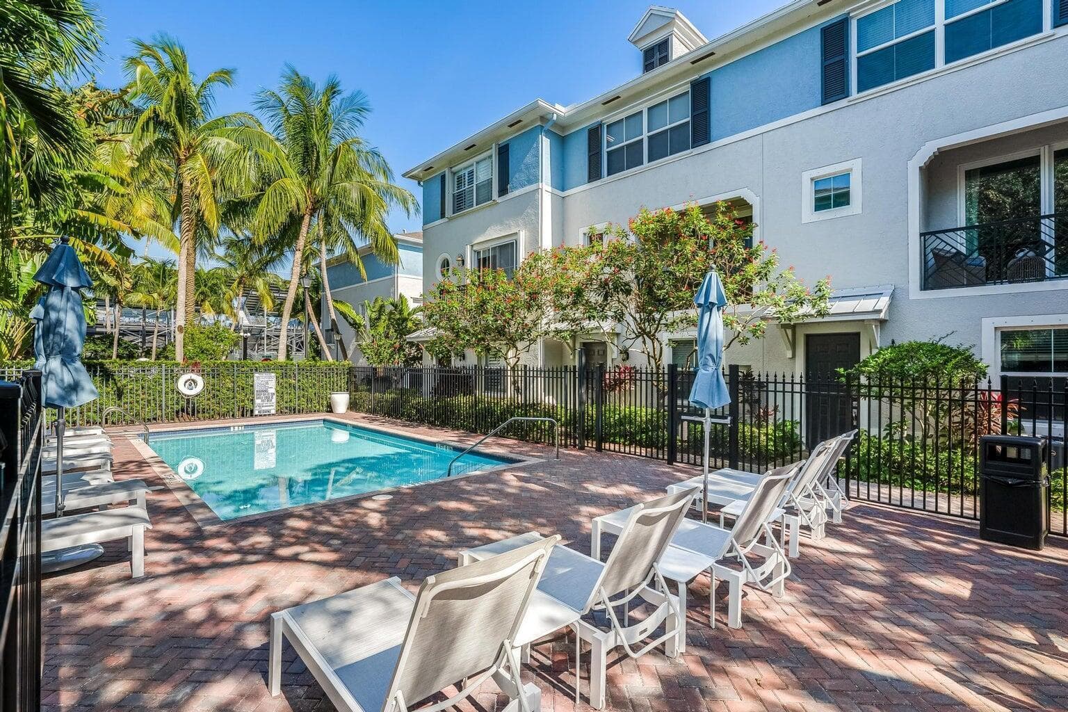75 Atlantic Grove 3