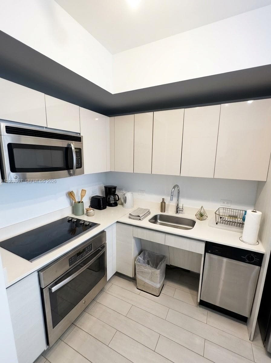 BEACHWALK CONDOMINIUM · #R2004 in Hallandale Beach - Photo 11