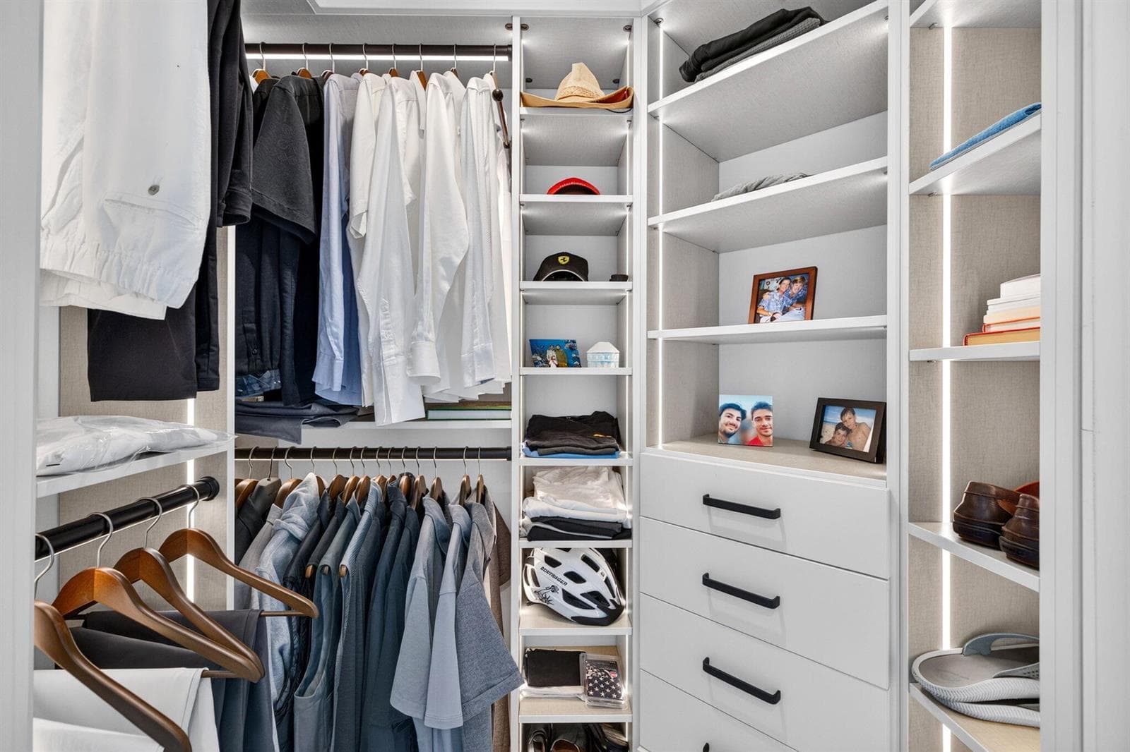 Walk In Closet