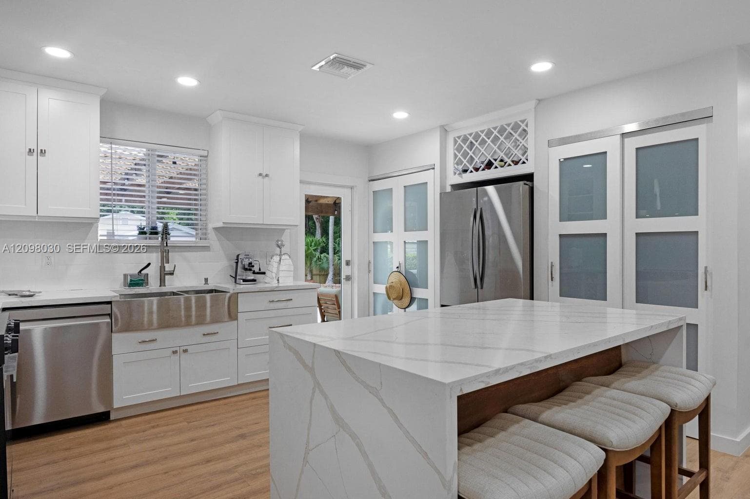 53 Bonefish Ave photo 3