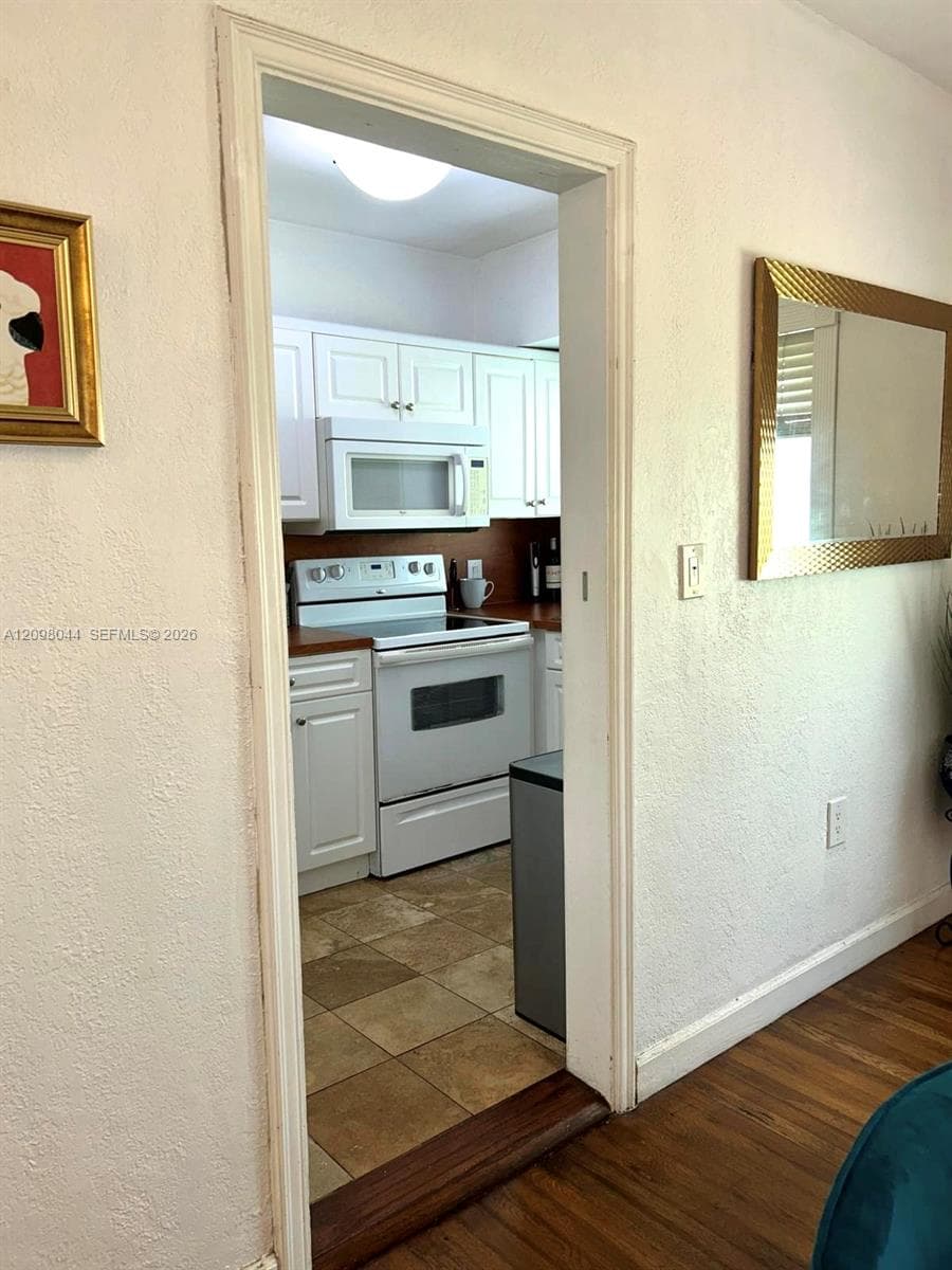 RENE APTS CONDO APT 7721- · #A in Miami - Photo 6