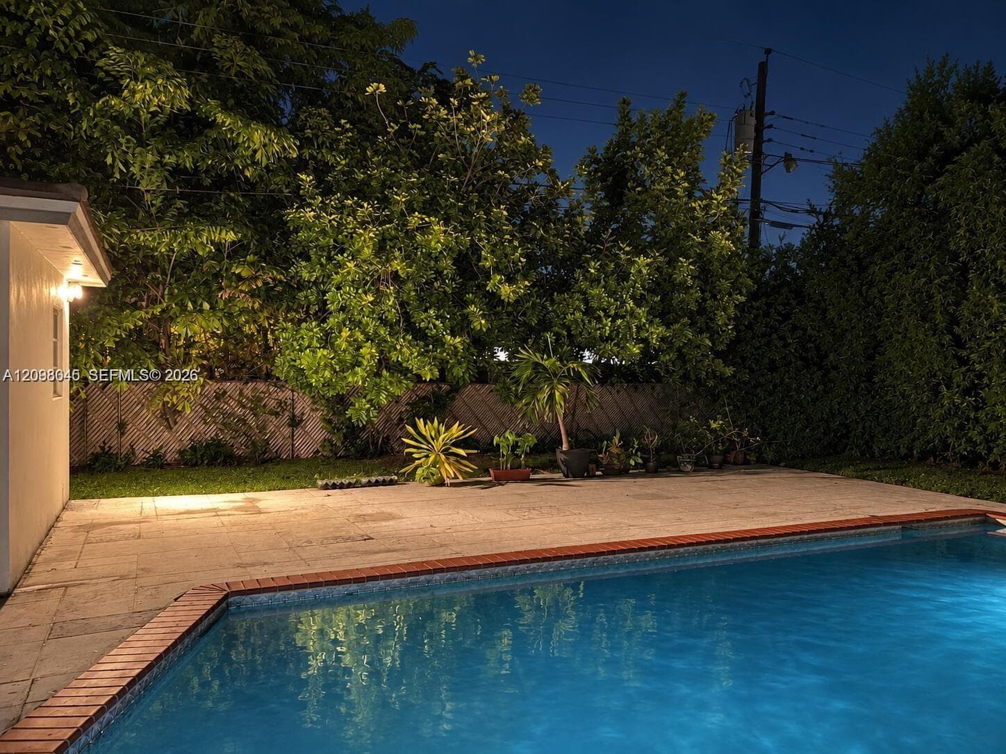 8981 SW 57th Ter photo 22