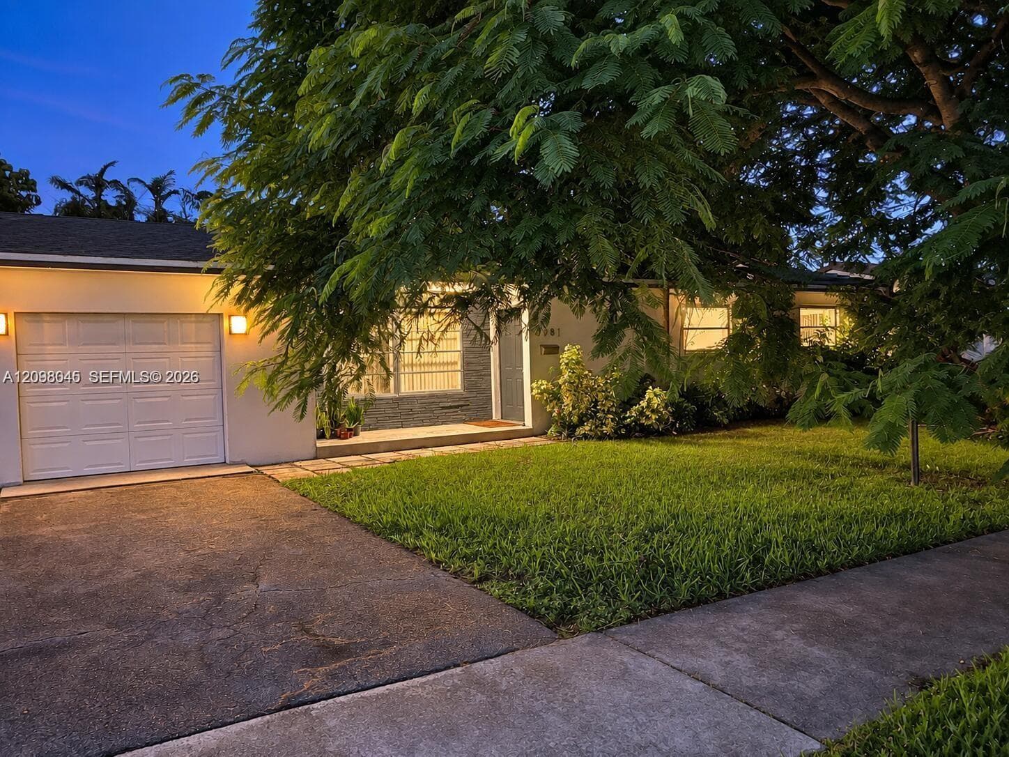 8981 SW 57th Ter photo 1