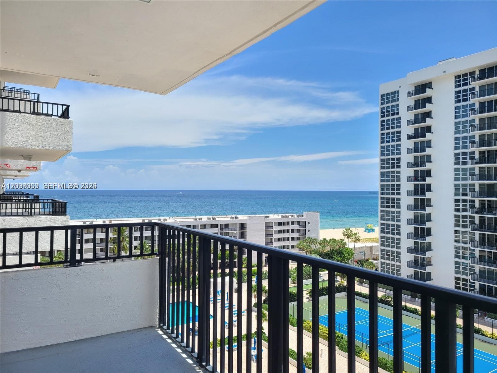 SILVER THATCH · #1102 in Pompano Beach - Photo 20