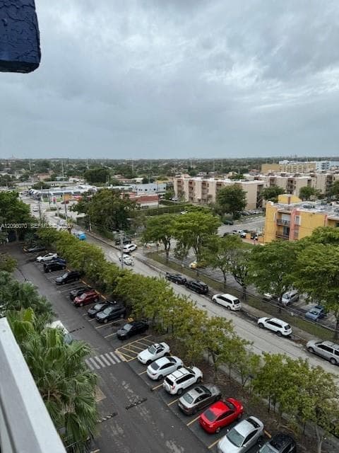 YOLANDA VILLAS CONDO · #902W in Miami - Photo 4