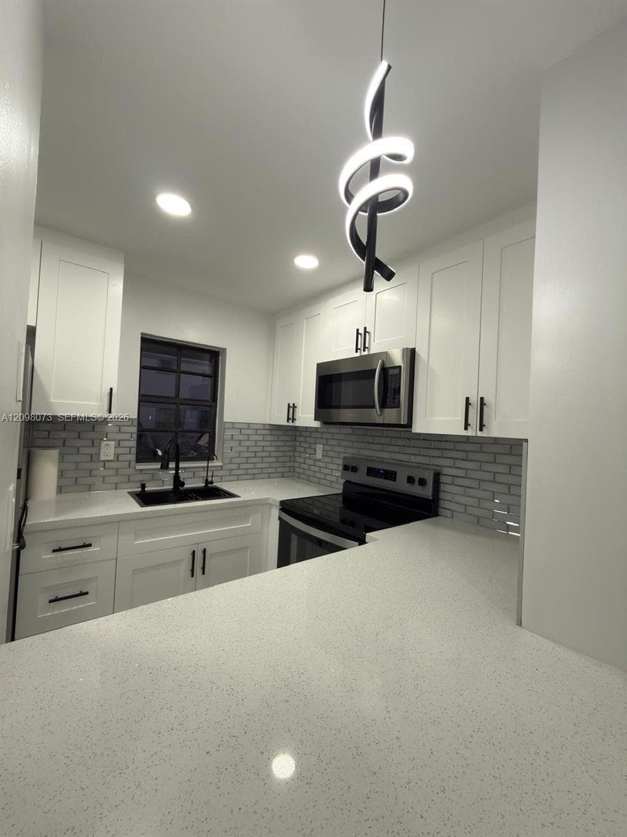 11795 SW 18 ST # 31 #7-31 photo 6