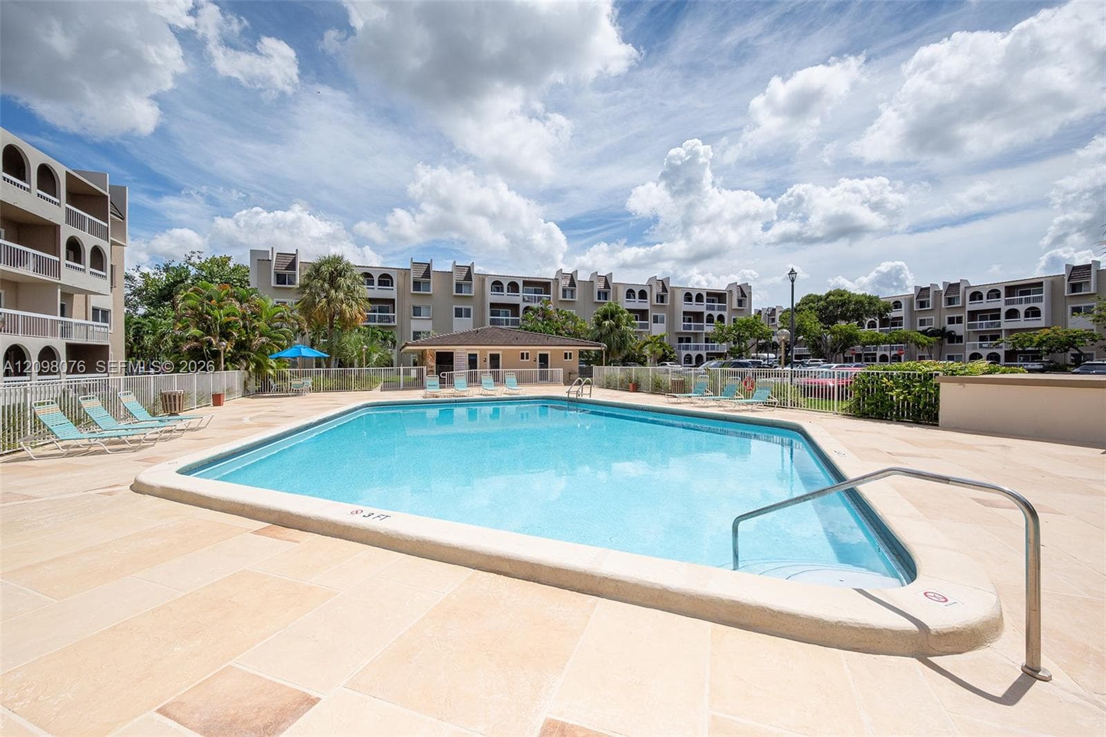 VILLAGE OF KINGS CREEK CO · #O-212 in Miami - Photo 42