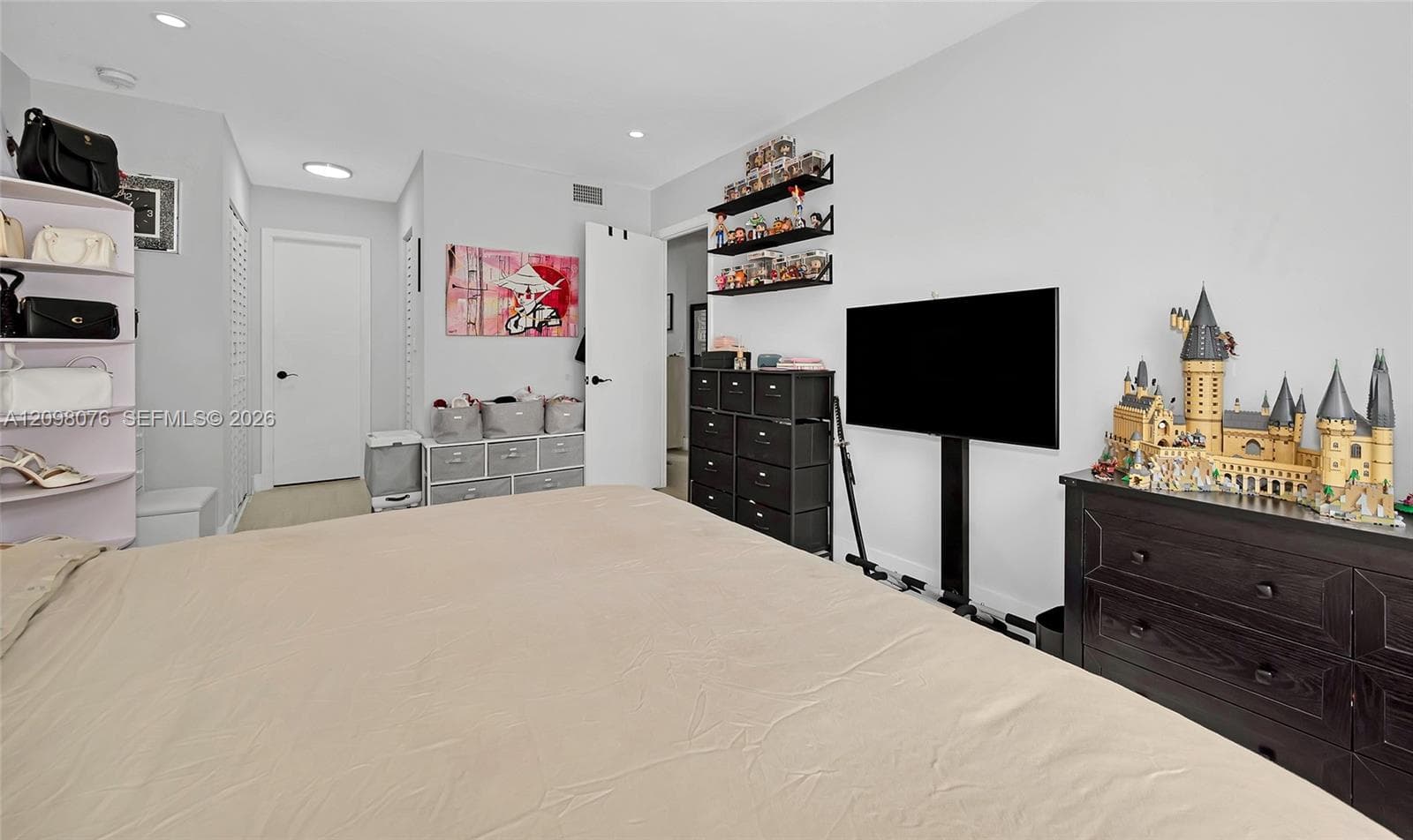 VILLAGE OF KINGS CREEK CO · #O-212 in Miami - Photo 17