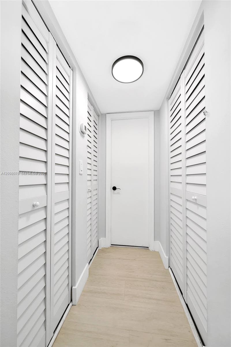 VILLAGE OF KINGS CREEK CO · #O-212 in Miami - Photo 20