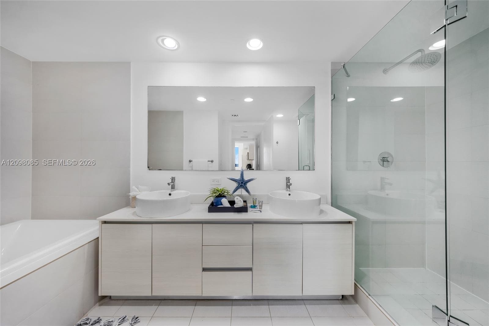 BEACHWALK CONDOMINIUM · #T1102 in Hallandale Beach - Photo 23