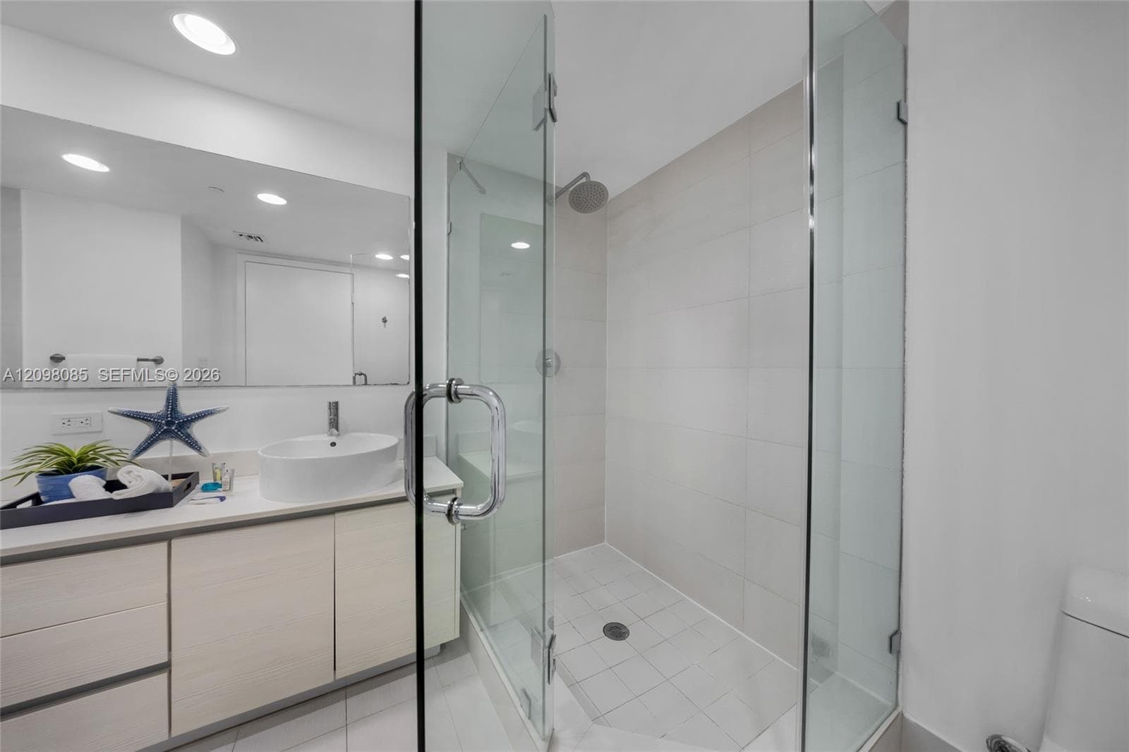 BEACHWALK CONDOMINIUM · #T1102 in Hallandale Beach - Photo 48
