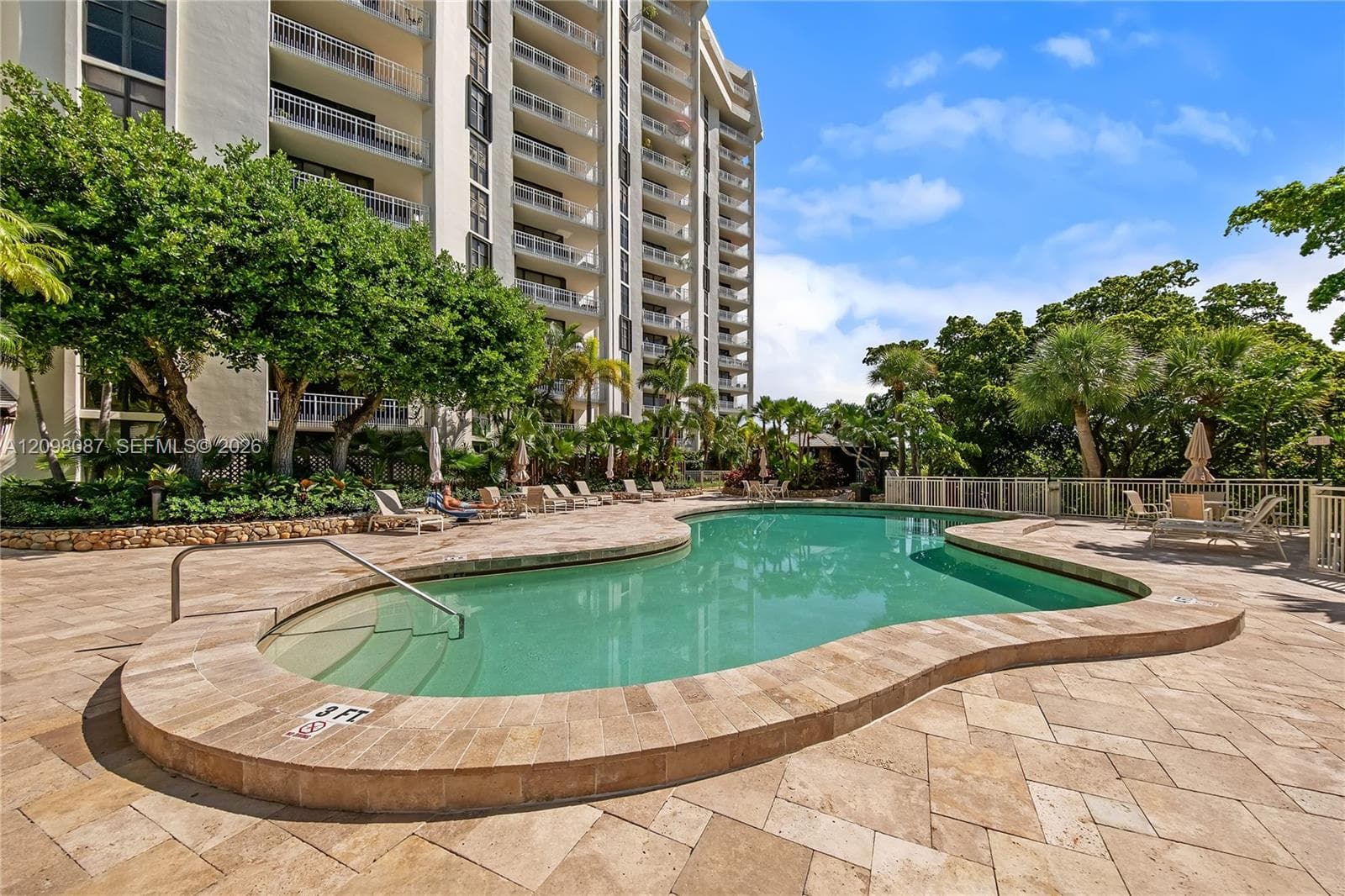 TOWERS OF QUAYSIDE CONDO · #1103 in Miami - Photo 27