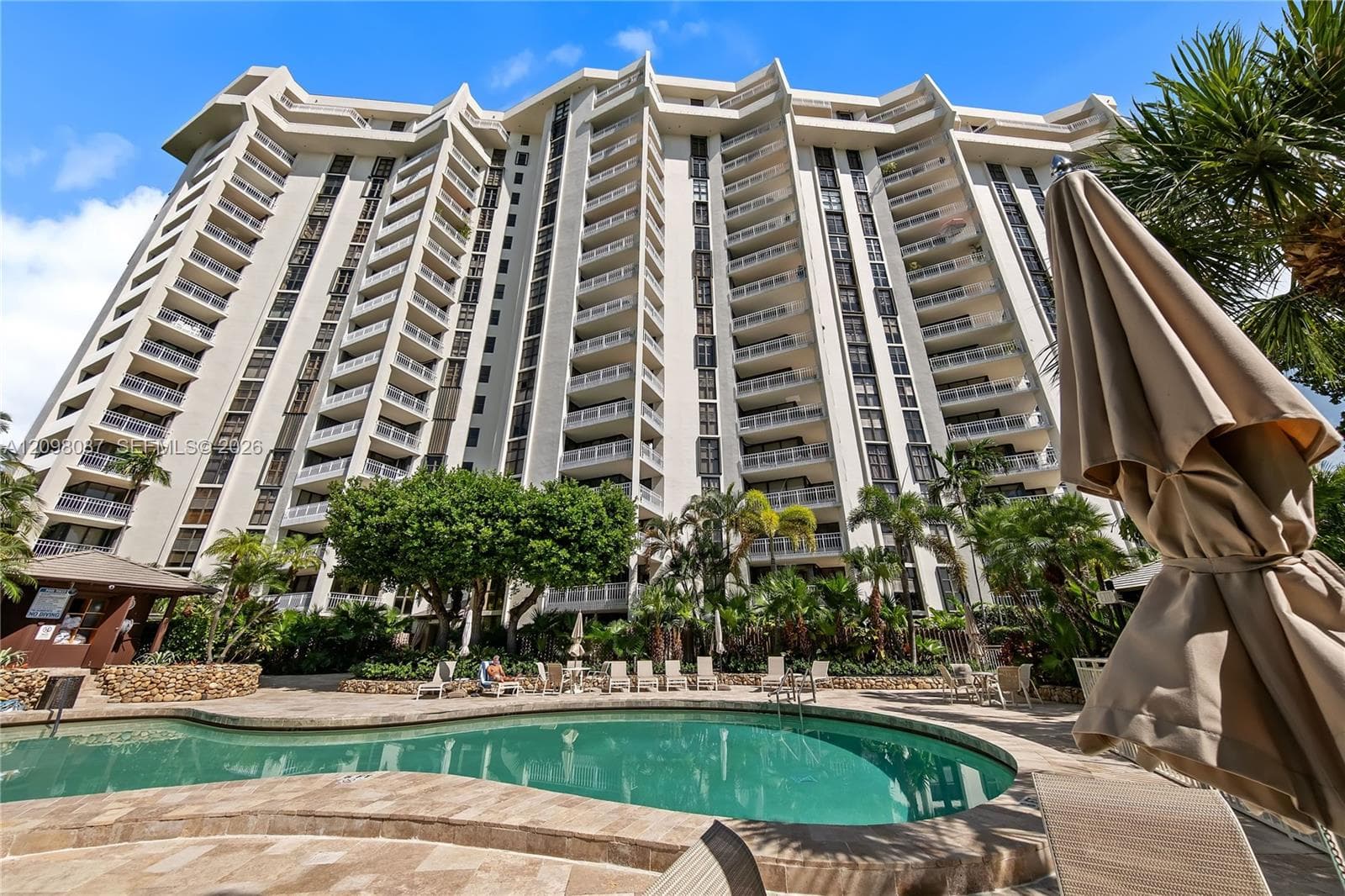 TOWERS OF QUAYSIDE CONDO · #1103 in Miami - Photo 30