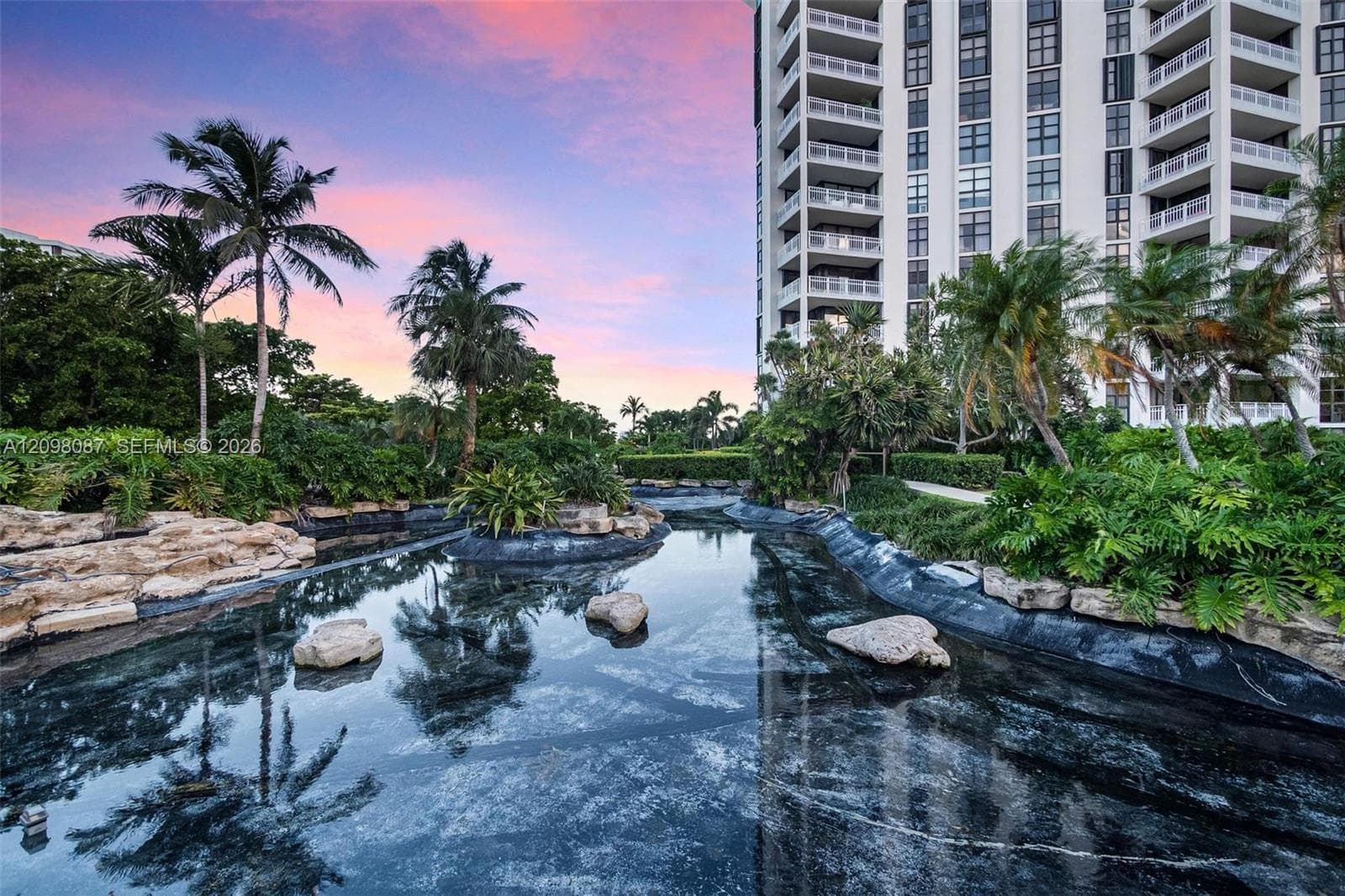 TOWERS OF QUAYSIDE CONDO · #1103 in Miami - Photo 40