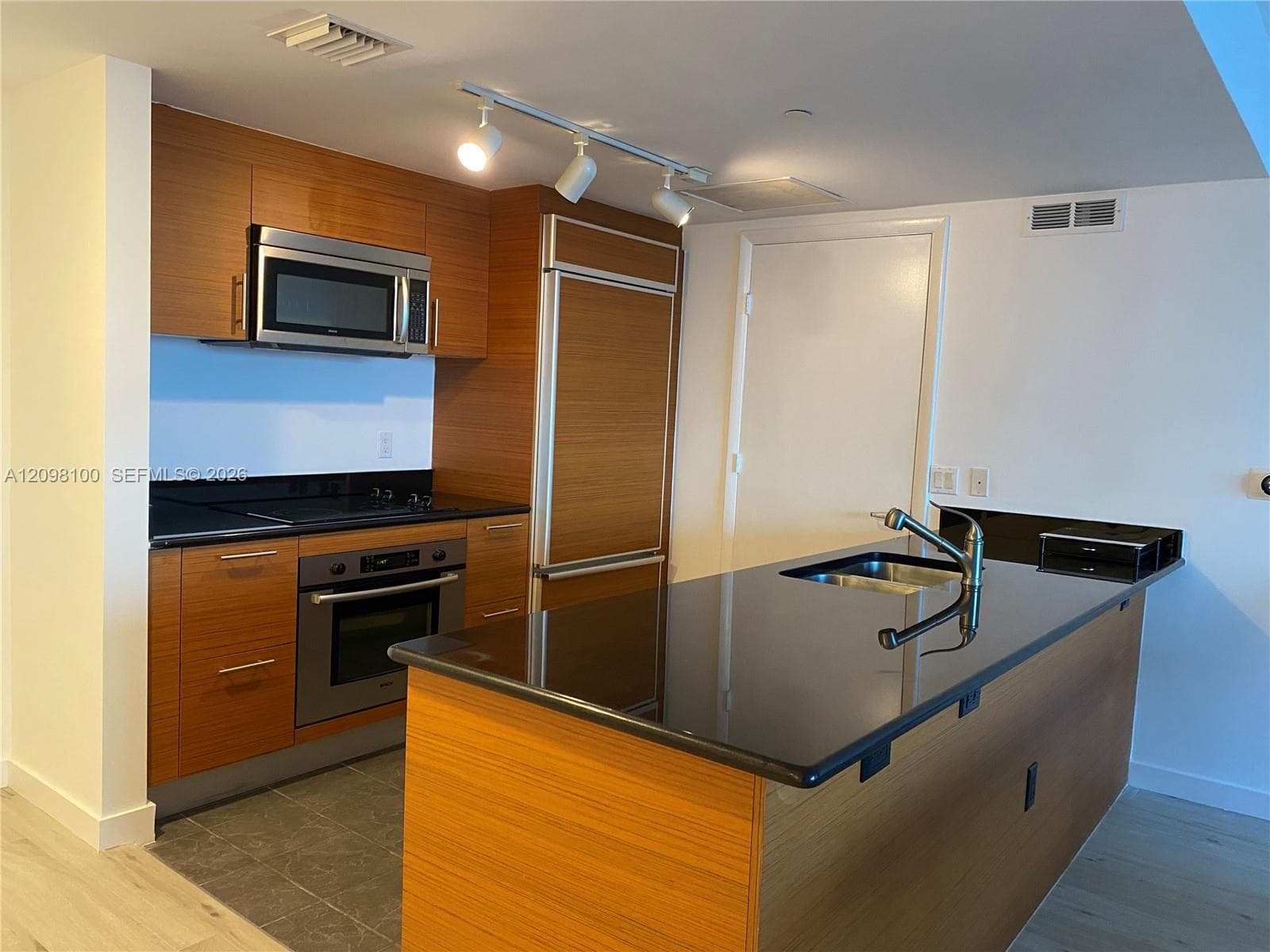 50 Biscayne · #1508 in Miami - Photo 16