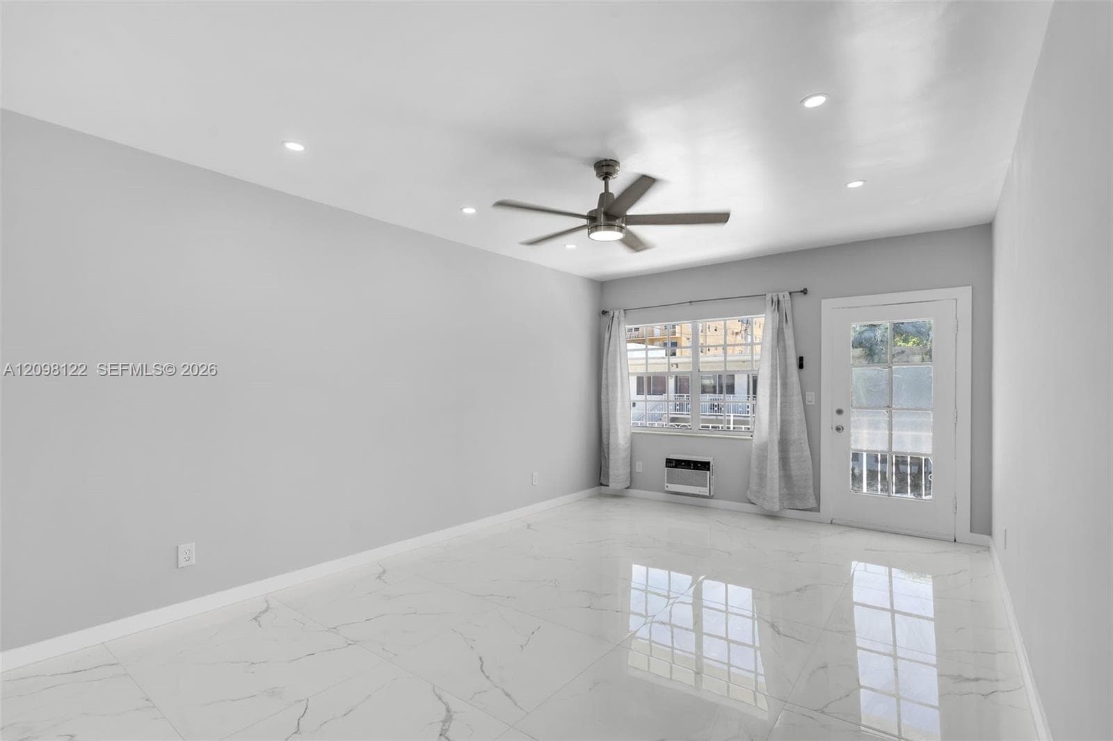 EIGHT PALMS CONDO · #205 in Miami Beach - Photo 6