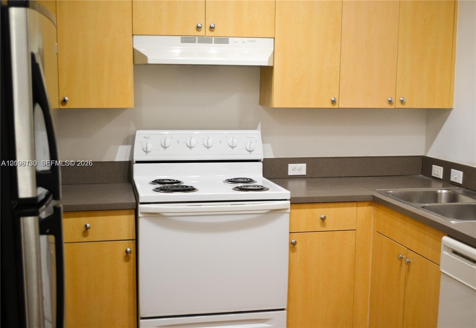 2871 NE 185th St #201 photo 2
