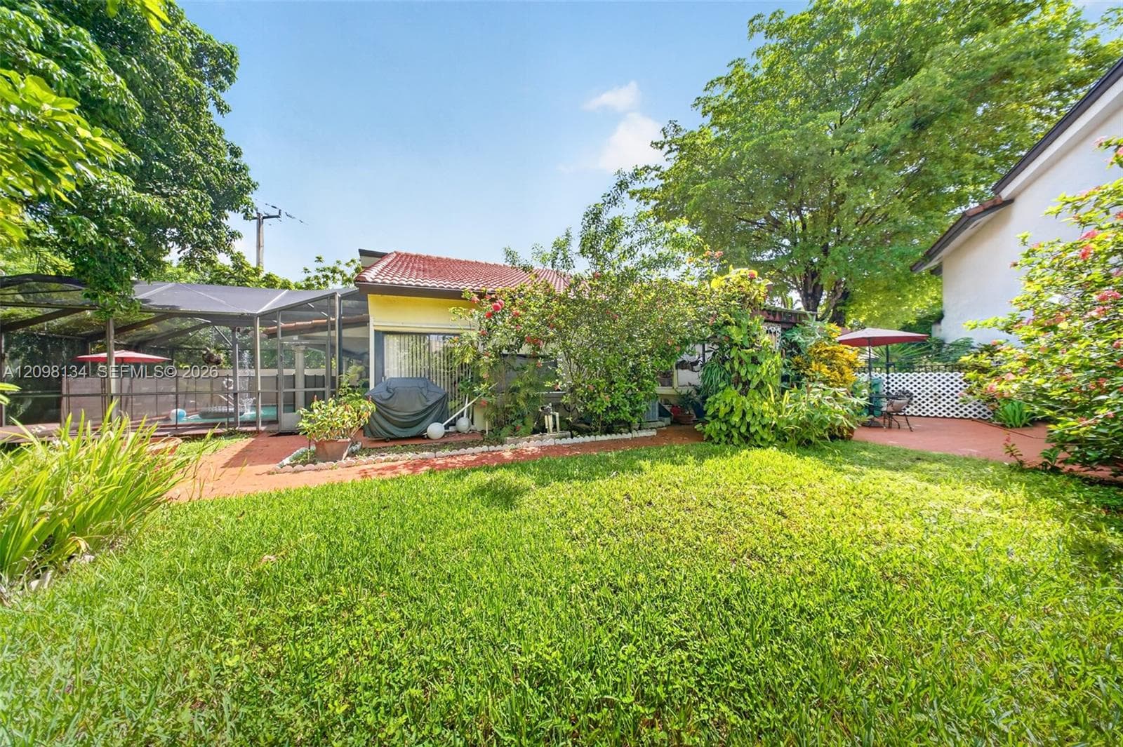 11825 SW 104th Ter photo 30