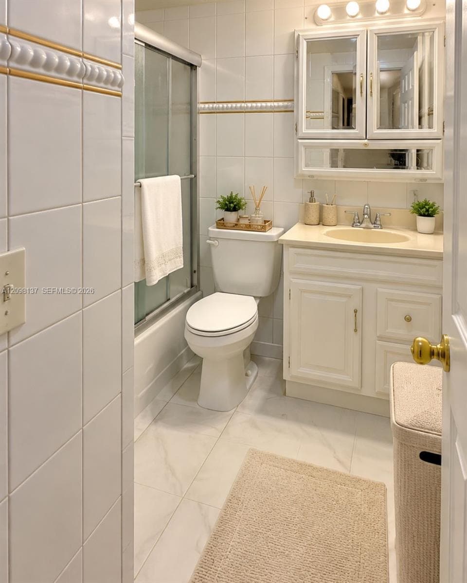 SUNSET VILLAS CONDO · #204-1 in Miami - Photo 14