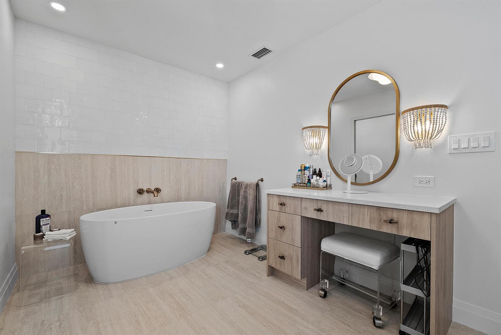 Primary bath