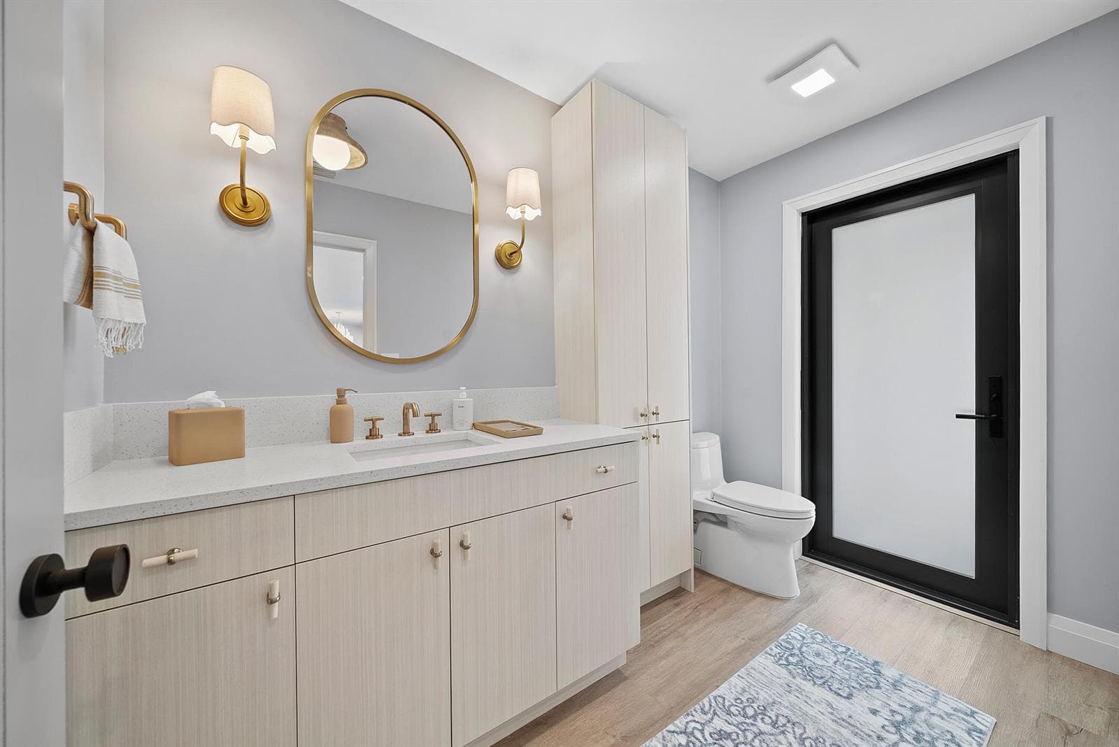 Cabana bathroom