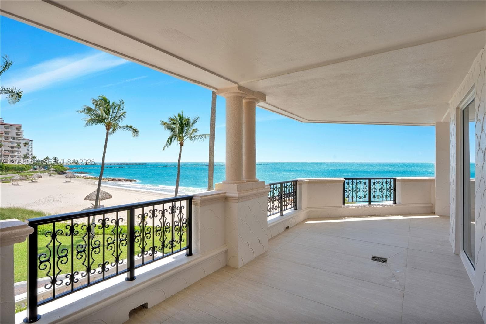 Oceanside · #7724 in Miami Beach - Photo 16