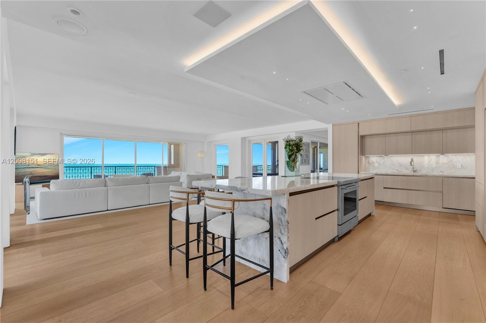 Oceanside · #7724 in Miami Beach - Photo 11