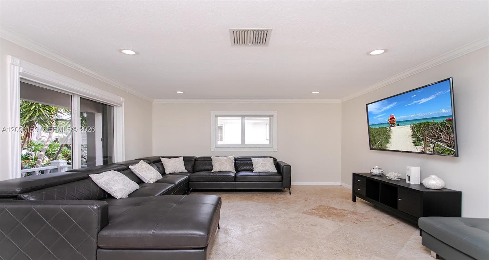 1254 Harrison St photo 14