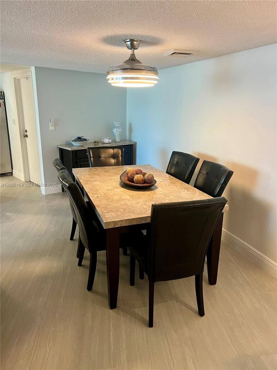 Lake Point Tower · #205 in Hallandale Beach - Photo 7