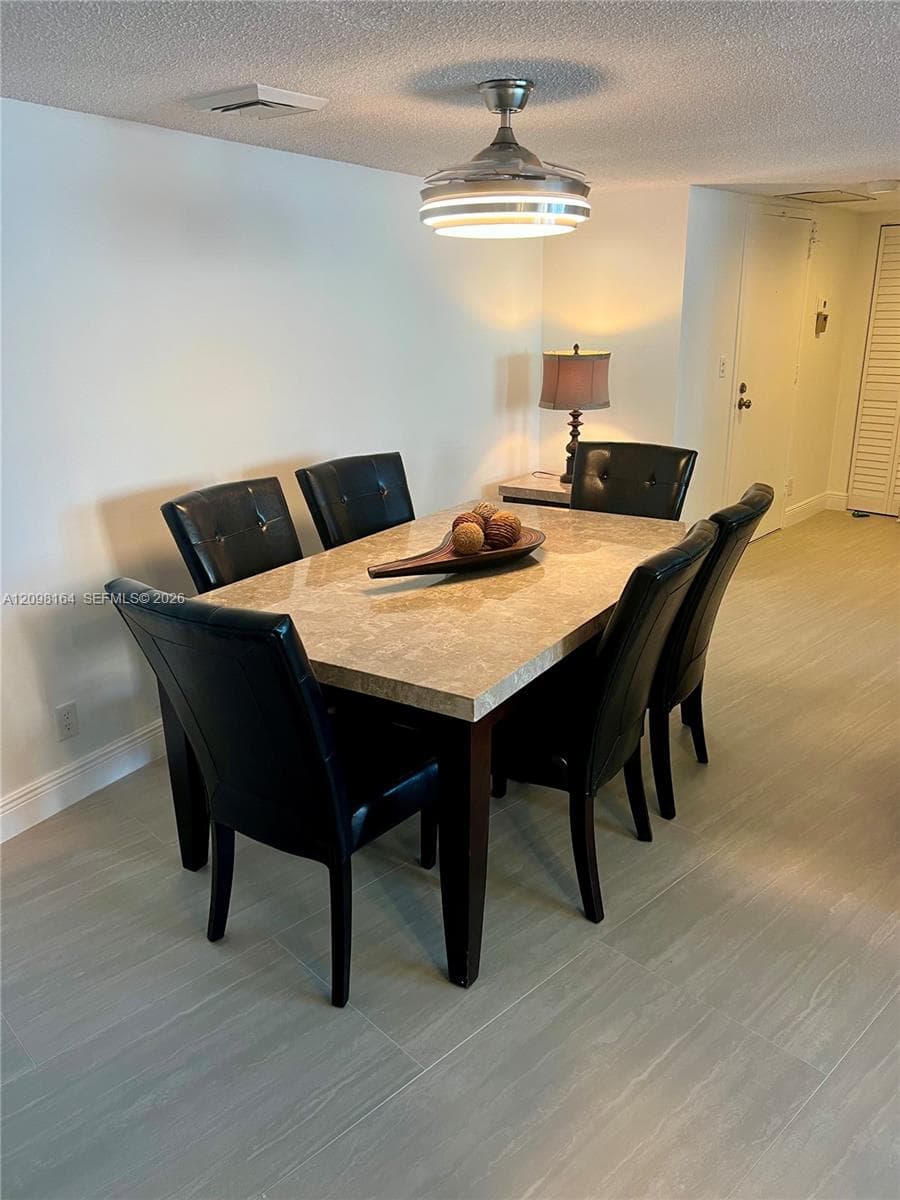 Lake Point Tower · #205 in Hallandale Beach - Photo 9