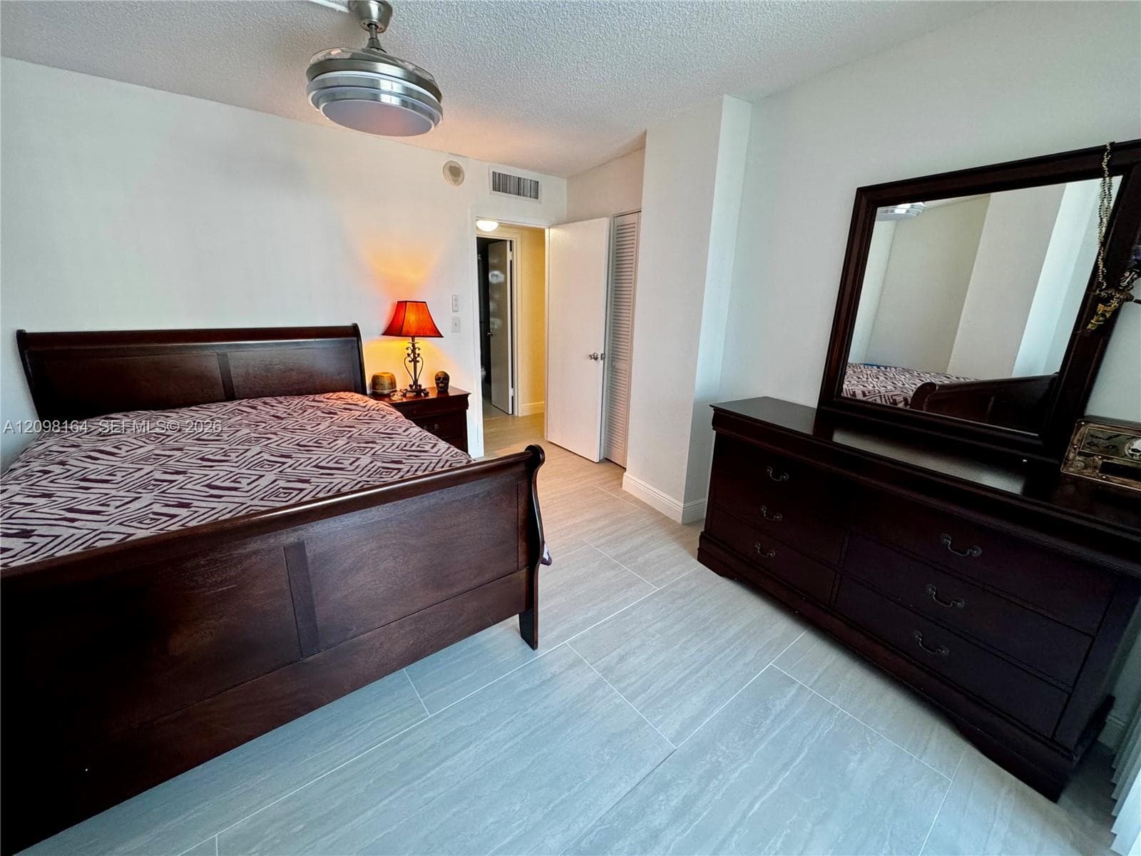 Lake Point Tower · #205 in Hallandale Beach - Photo 34