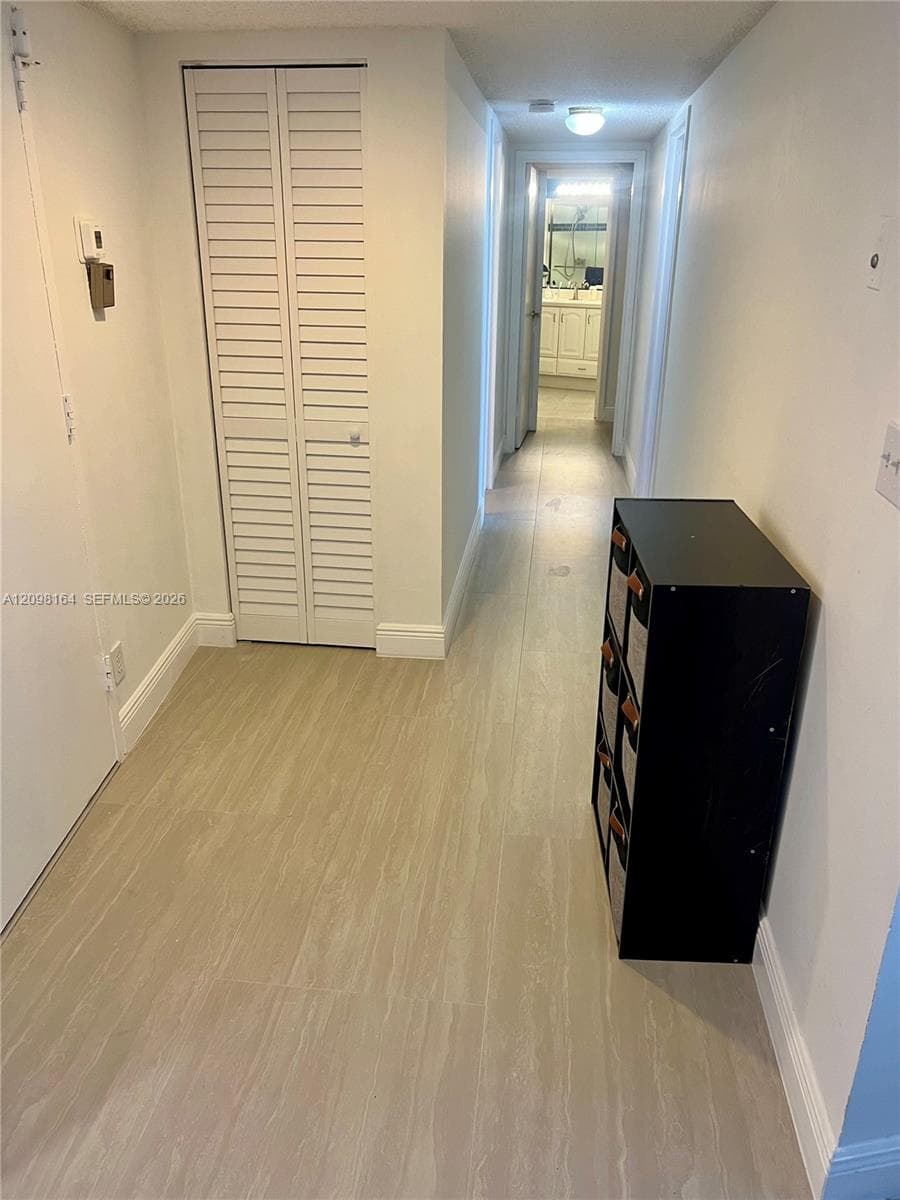 Lake Point Tower · #205 in Hallandale Beach - Photo 18