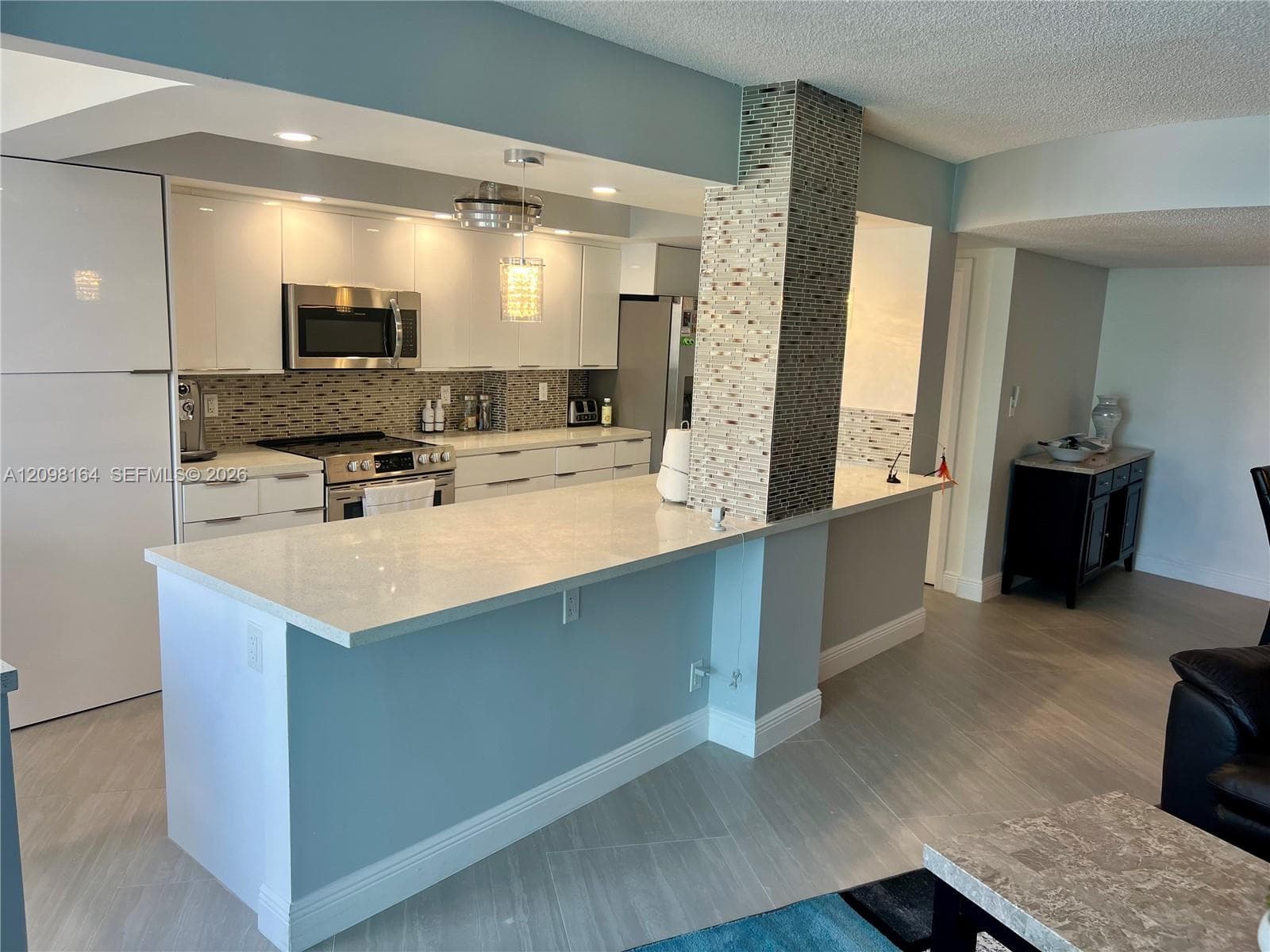 Lake Point Tower · #205 in Hallandale Beach - Photo 11