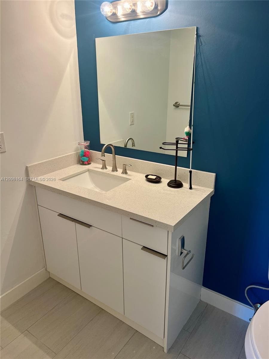 Lake Point Tower · #205 in Hallandale Beach - Photo 19
