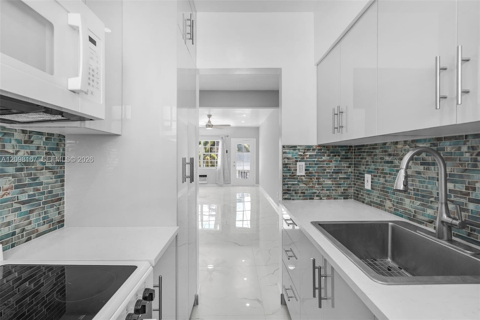 EIGHT PALMS CONDO · #205 in Miami Beach - Photo 10