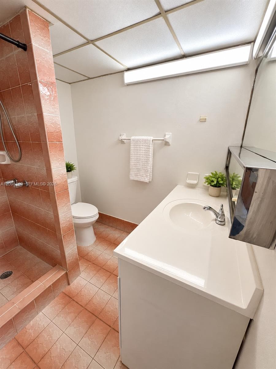 SAMARI LAKE EAST CONDO · #2350 in Hialeah Gardens - Photo 8